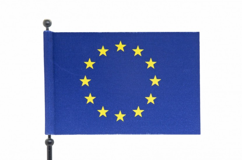 Stoln vlajeka z PES satnovho hedvb - neobit, na nasunut