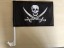 Pirátská vlajka s držákem na auto